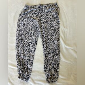 Tavik Black and White Patterned Joggers